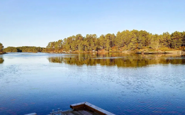 6 Person Holiday Home in Lindas
