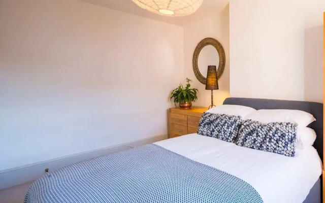 Dragon Court - 3 Beds Office Terrace Garden