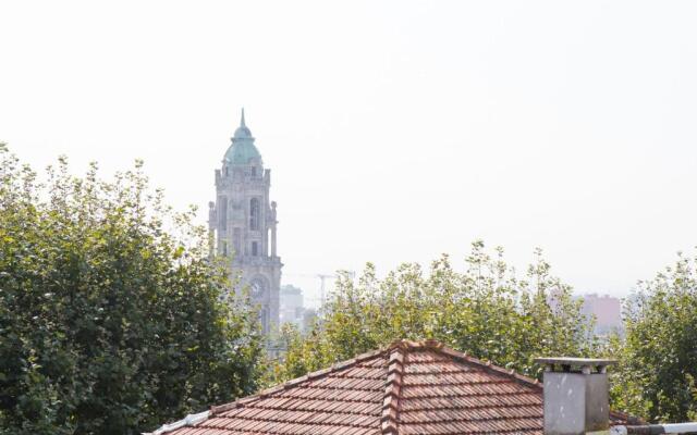 LovelyStay - Martires Boutique Flat