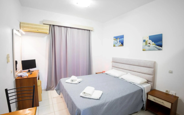 Johnhara Studios & Apartments