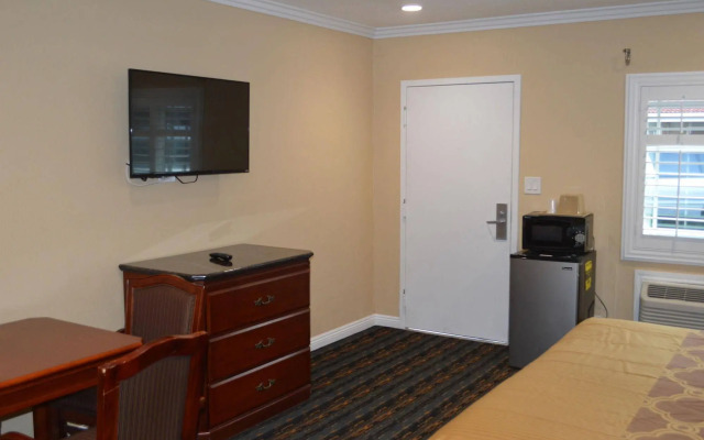Motel 6 Tustin, CA – Orange County