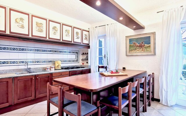 Garden-view| 2 Swimming Pools| Tennis Court| Italian Lakes