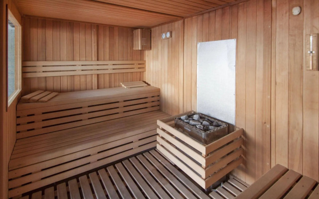 Sentido Fido Tucan - Adults Only