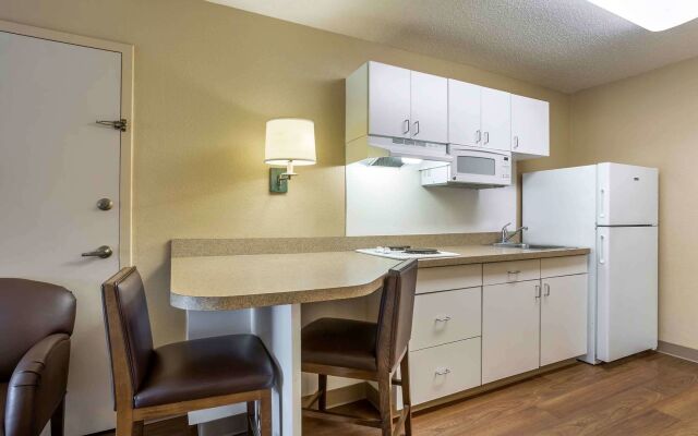 Extended Stay America Suites - Norwalk - Stamford