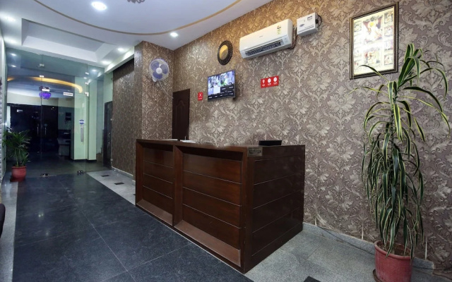 OYO 9956 Hotel Venus