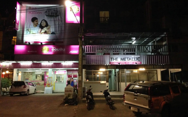 The Metallic Hostel