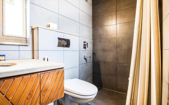 Fabhotel Premium Nest