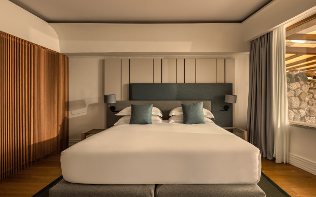 Atlantis Bay - VRetreats