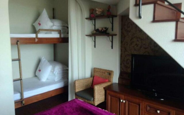 Daily Mega Holiday Hotel