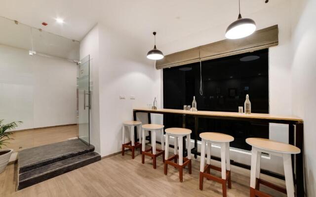 OYO Townhouse 234 Ss Aero Prime