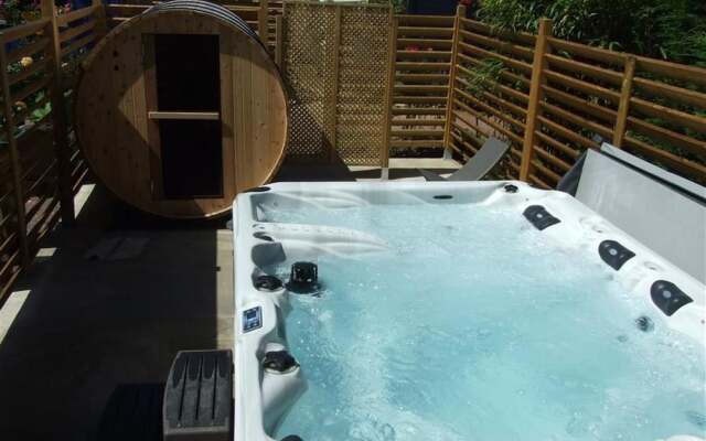 Camping Le Sous Bois