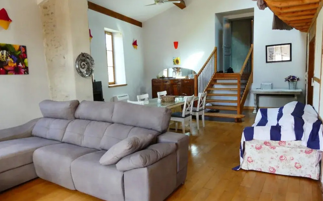 Limoux Riverside Gardens