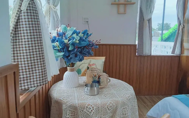 Sea-breeze homestay