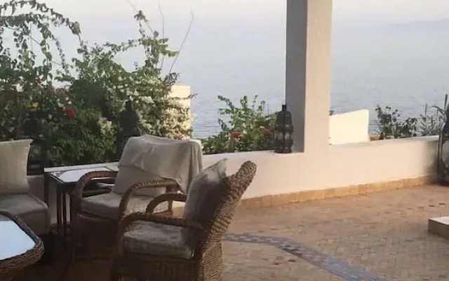 Villa  Amr