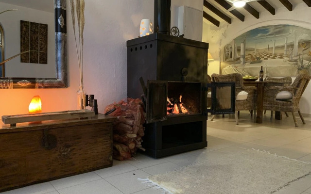 Casa Rural Cómpeta Piscina Barbacoa y Vista