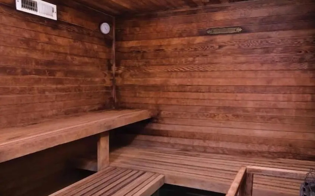 Whispering Woods Resort