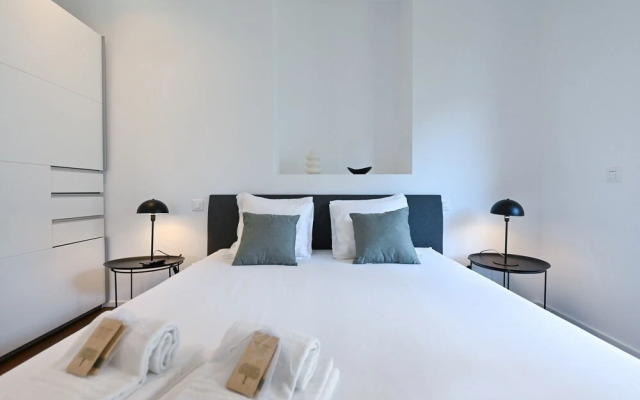 Lugano Suite Modern Concept 4