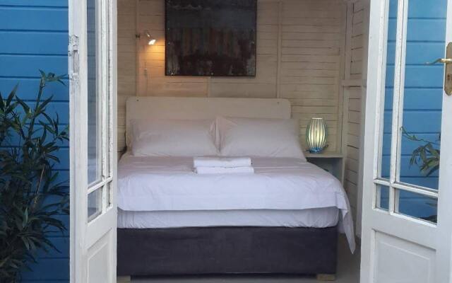 Wish U Were Here Lodge - Hostel
