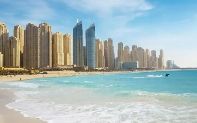 HAPPY SEASON I Amwaj apartment