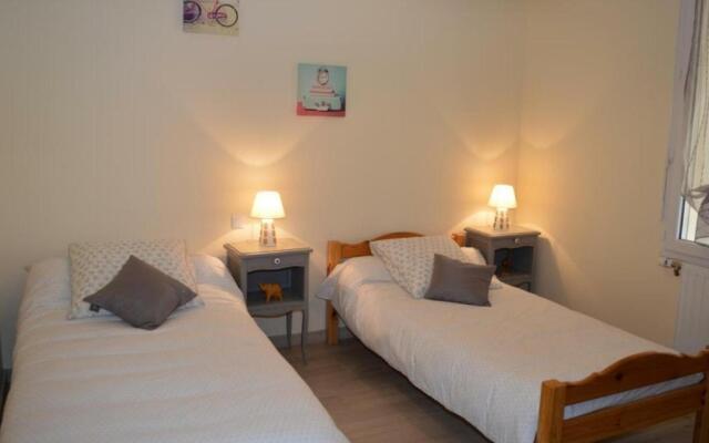 Gîte Braye-Sous-Faye, 4 pièces, 6 personnes - FR-1-381-214