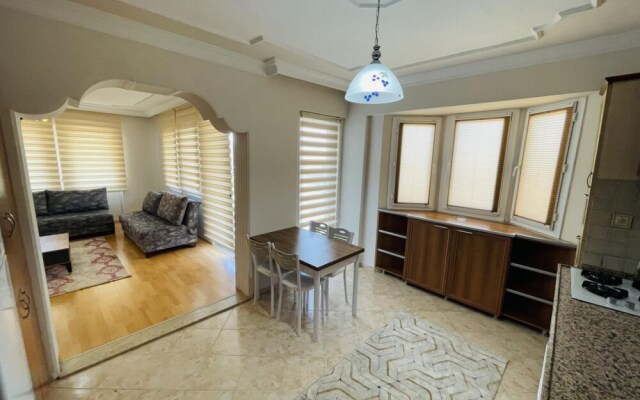 Central Flat With Jacuzzi Private Pool in Fethiye