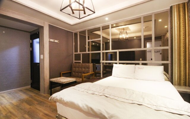 Daegu Duryu Siwolae Hotel