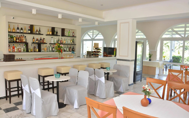 Cavo D'oro Hotel