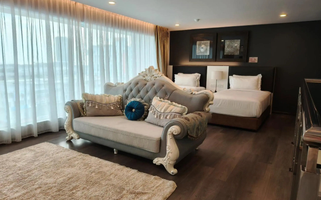 Asiatic Hotel