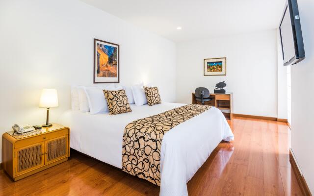 Travelers Suites Edificio Fontana Plaza