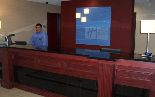 Holiday Inn Express & Suites Perry by IHG