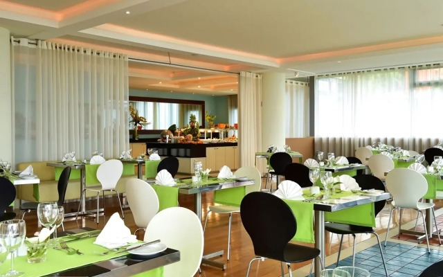 Pestana Promenade Ocean Resort Hotel