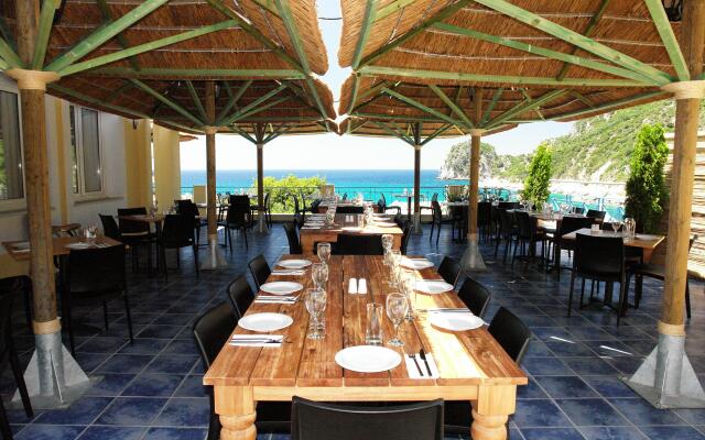 Ithea suites hotel