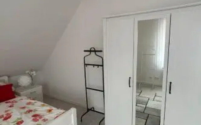 Hans-Trimborn-Strasse 13