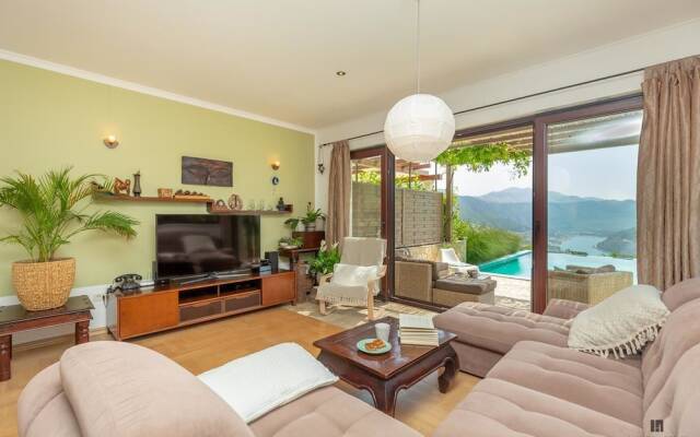 Hedera Estate, House Hedera