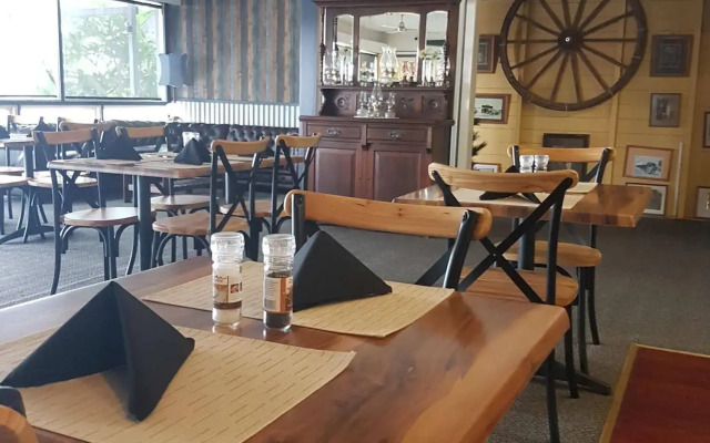 Monto Colonial Motor Inn