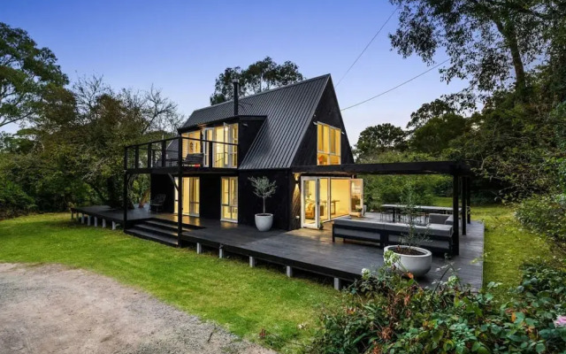 The Coast Country Cottage