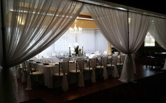 Ramada by Wyndham Hawthorne LAX / LA Stadium
