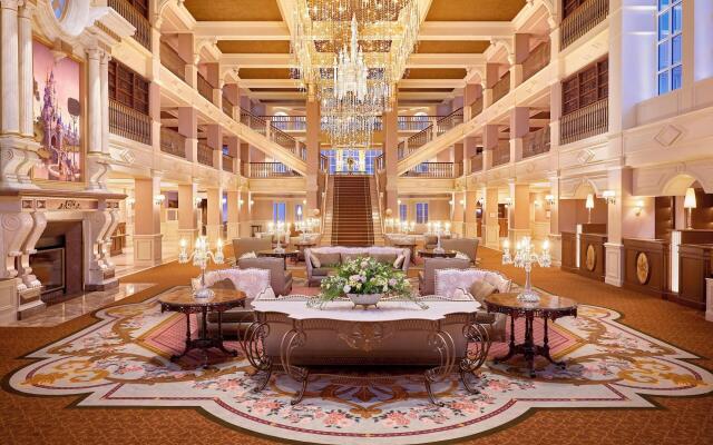 Disneyland® Hotel
