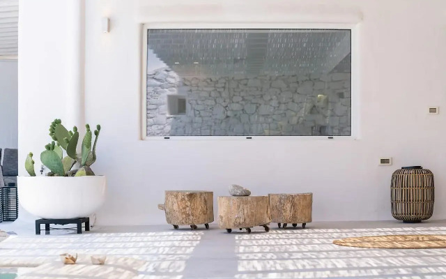 Villa Psarou - The Above Nammos Experience