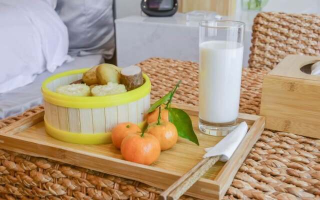 Baixin Hotel (North Station Century City)
