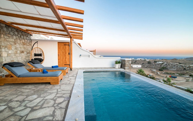 Villa Evi & Suites