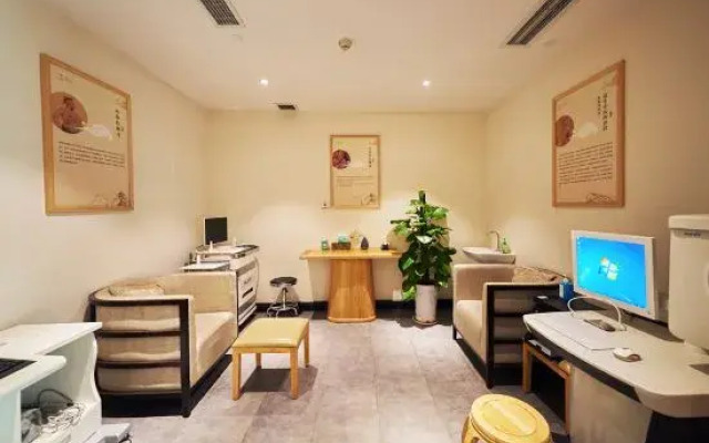 Panzhihua Kanghe Yuedu Wellness Resort