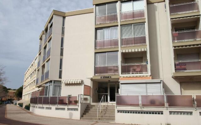 Appartement Balaruc-les-Bains, 1 pièce, 2 personnes - FR-1-553-35