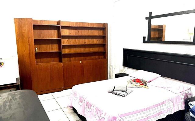 Studio acolhedor em região central de Foz