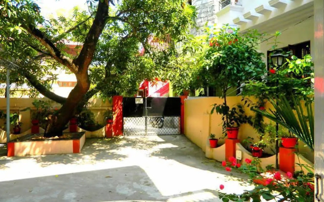 Fort Garden Residency