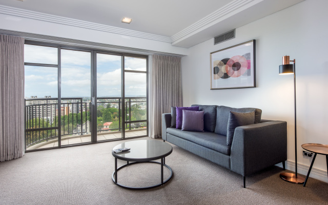 Avani Auckland Metropolis Residences