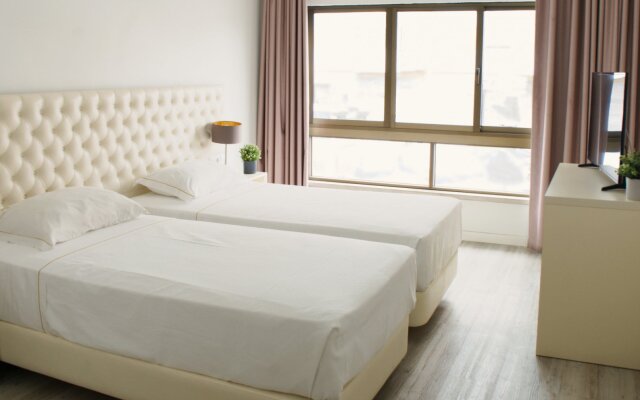 Hotel WOT Costa da Caparica