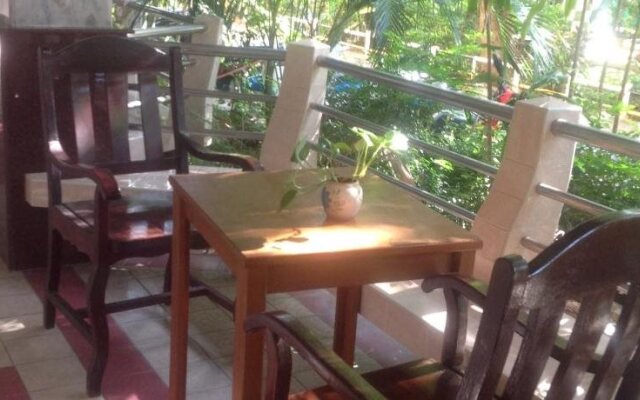 Coconut House Chaweng Hostel