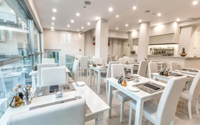 Palotel Luxury Hotel