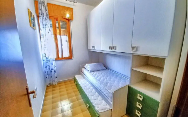 Cosy Apartment With Balcony